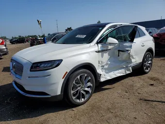 2022 Lincoln Nautilus 2LMPJ8K95NBL00662