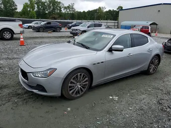 2015 Maserati Ghibli ZAM57RTA1F1135402