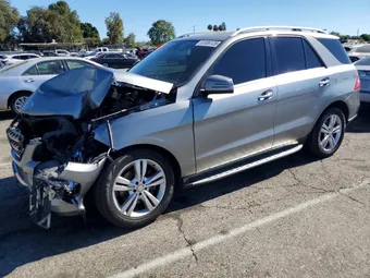 2015 Mercedes-Benz M-Class 4JGDA5HB8FA571834