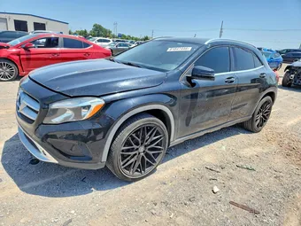 2015 Mercedes-Benz GLA-Class WDCTG4EB2FJ128473