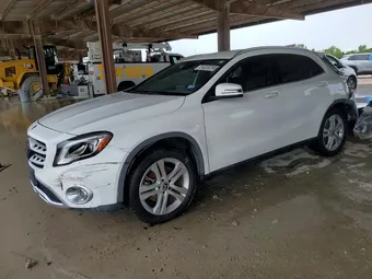 2020 Mercedes-Benz GLA-Class WDCTG4GB2LJ687465