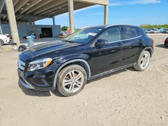 2015 Mercedes-Benz GLA-Class WDCTG4GB0FJ038445