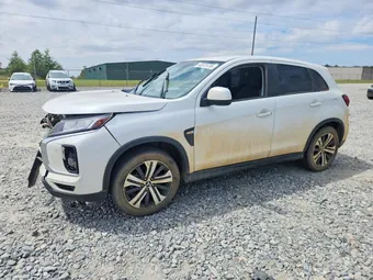 2021 Mitsubishi Outlander JA4APUAU8MU001737
