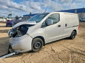 2015 Nissan NV 200 3N6CM0KN0FK690082