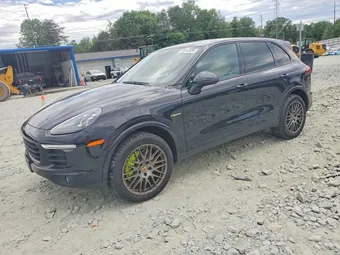 2018 Porsche Cayenne WP1AE2A23JLA72553