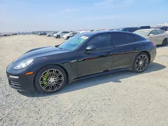 2015 Porsche Panamera WP0AD2A77FL040731