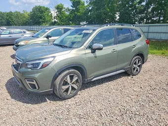 2021 Subaru Forester JF2SKAXC5MH418510