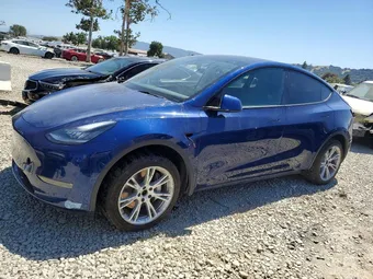 2021 Tesla Model Y 5YJYGDEE1MF089496