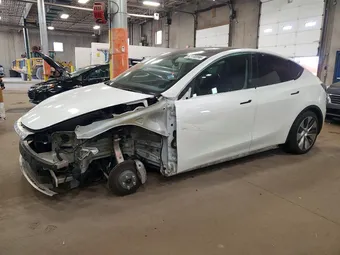 2022 Tesla Model Y 7SAYGAEE0NF516511