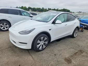 2023 Tesla Model Y 7SAYGDEE4PF796230