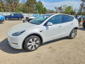 2023 Tesla Model Y 7SAYGAEE6PF599137