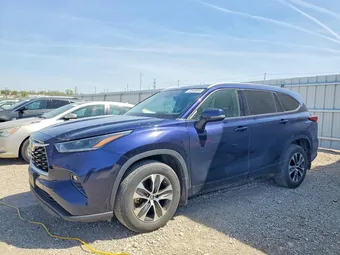 2021 Toyota Highlander 5TDGZRBH4MS143483