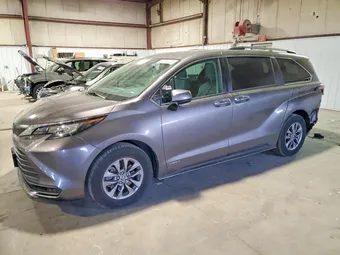 2021 Toyota Sienna 5TDBRKEC7MS004059