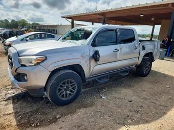 2018 Toyota Tacoma 5TFAX5GN5JX132131