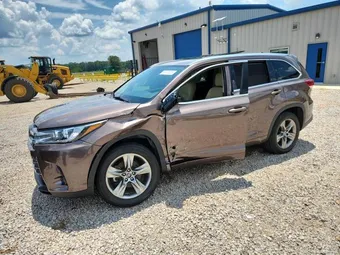 2018 Toyota Highlander 5TDYZRFH3JS253094
