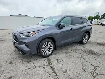 2024 Toyota Highlander 5TDKDRBH7RS528701
