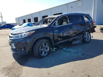 2017 Toyota Highlander 5TDDGRFH0HS032082