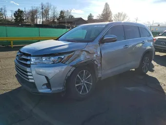2017 Toyota Highlander 5TDKZRFH8HS511044