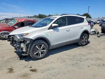 2017 Toyota RAV4 JTMWFREV1HD103398 Lot 62271866