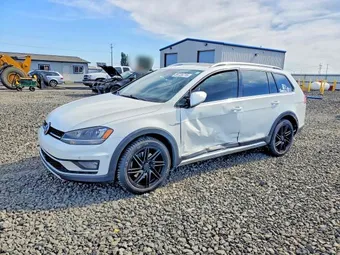 2017 Volkswagen Golf Alltrack 3VWH17AU8HM533889