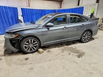 2025 Volkswagen Jetta 3VW7X7BU5SM084798