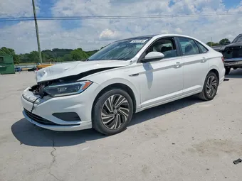 2020 Volkswagen Jetta 3VWE57BU6LM098367