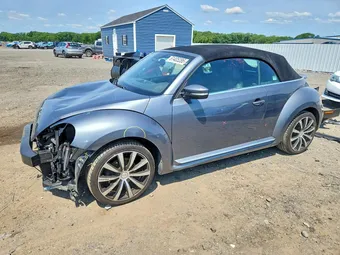 2016 Volkswagen Beetle 3VW517AT1GM812786