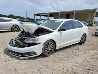 2016 Volkswagen Jetta 3VWD17AJ8GM237659