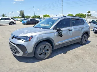 2025 Volkswagen Taos 3VV5C7B28SM084106
