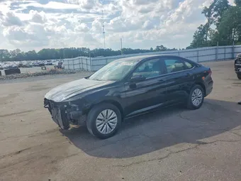 2019 Volkswagen Jetta 3VWCB7BU2KM256878