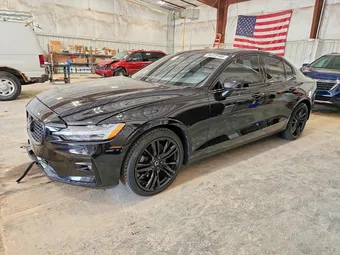 2023 Volvo S60 7JRL12FT8PG235143