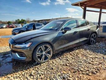 2021 Volvo S60 7JR102TL1MG113508