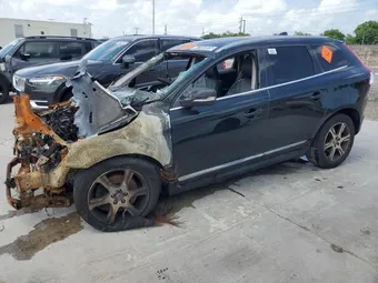2015 Volvo XC60 YV449MDK7F2637102