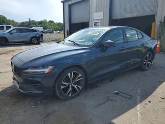 2023 Volvo S60 7JRL12TW5PG253291