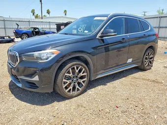 2021 BMW X1 WBXJG7C04M5U01633
