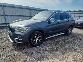 2017 BMW X1 WBXHT3C33H5F72590