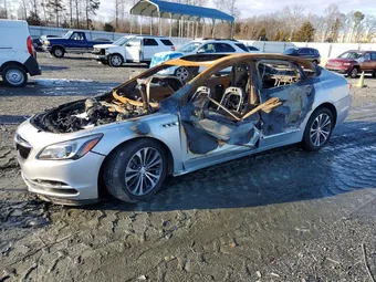 2017 Buick LaCrosse 1G4ZP5SS0HU109783