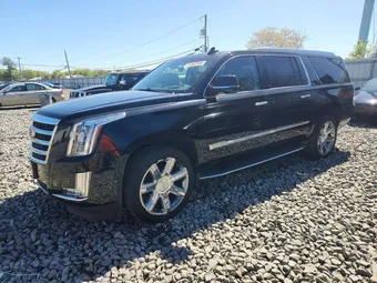 2018 Cadillac Escalade ESV 1GYS4HKJ8JR341333