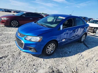 2017 Chevrolet Sonic 1G1JD5SH9H4172565