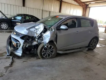 2018 Chevrolet Sonic 1G1JD6SH3J4124085