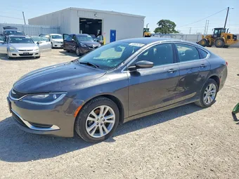 2015 Chrysler 200 1C3CCCABXFN752701
