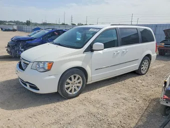 2015 Chrysler Town & Country 2C4RC1BG9FR577378
