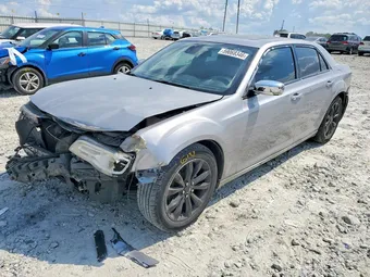 2017 Chrysler 300 2C3CCAKG6HH571315
