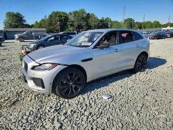 2017 Jaguar F-PACE SADCP2BV7HA056461