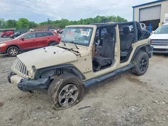 2017 Jeep Wrangler 1C4HJWEG4HL675112