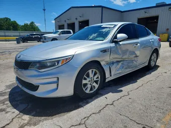 2018 Kia Optima 5XXGT4L38JG188172