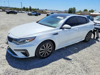 2020 Kia Optima 5XXGU4L18LG405721