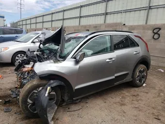 2023 Kia Niro KNDCR3L11P5071469