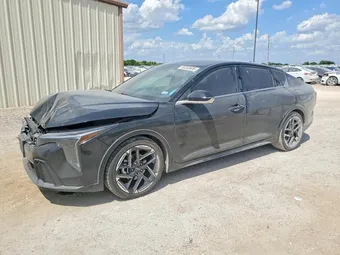 2025 Kia K4 3KPFW4DE9SE057782