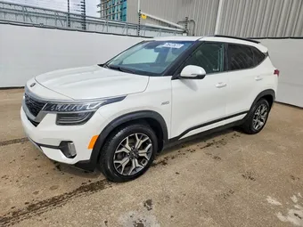 2021 Kia Seltos KNDERCAA3M7071422